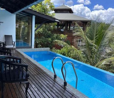 Janda Baik Villa | Tuah D Manggis Janda Baik 4BR 2 Storey Bungalow Private Infinity Swimming Pool with Gunung Nuang View