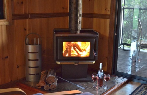 Rathdowney Bed & Breakfast | Tuckeroo Cottages & Gardens