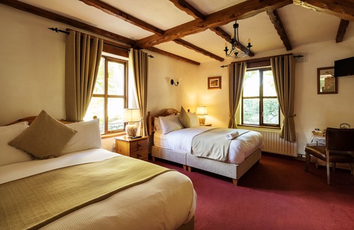 Laragh House | Tudor Lodge
