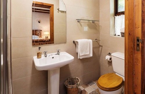 Laragh House | Tudor Lodge