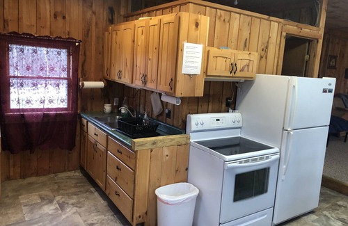 Turin Cabin | TUG HiLL Cabin on Twin Pond Farm