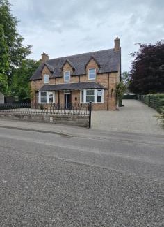 Cromarty Firth House | Tullochard Guest House
