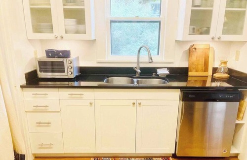 Marfa House | Tumble West Marfa - Charming & Comfortable 2-Bed, 2-Bath