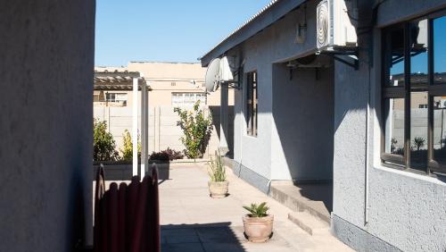 Letlhakane Apartment | Tumi's Apartments