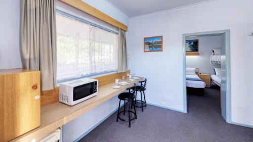 Tumut Hotel | Tumut Farrington motel