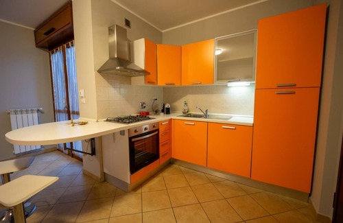 Leini Apartment | Turin Airport Apartment F
