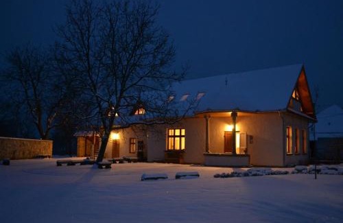 Erdobenye House | Turján Vendégház