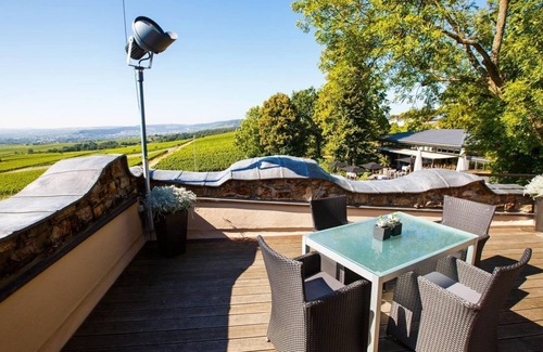 Johannisberg House | Turmsuite - Nicht Erstattbar - Burg & Gästehaus by Schwarzenstein