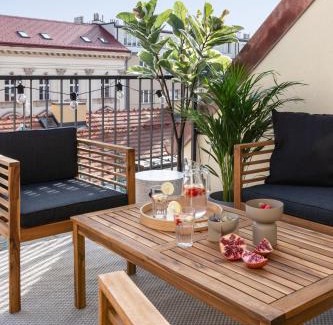 Petrska ctvrt Apartment | TurnKey I Republic Square Apartments