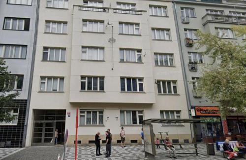 Andel Apartment | TurnKey I Studio by City Mall