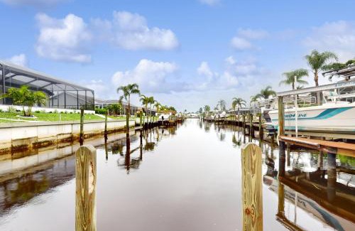 Caloosahatchee House | Turquoise Tides
