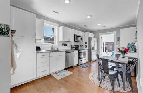 Kure Beach House | Turtle Time- Charming 3BR Getaway Near Kure Beach