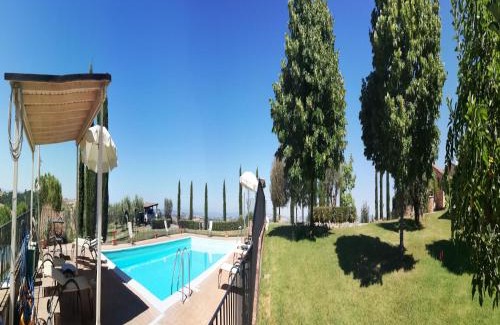 Asciano Apartment | Tuscan Retreat in Montalceto