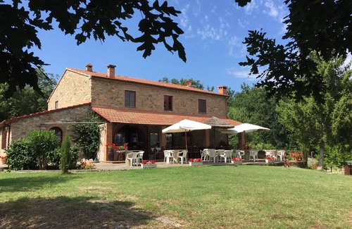 Sassetta Villa | Tuscany villa in the etruscan Coast near seaside ideal for 20 persons