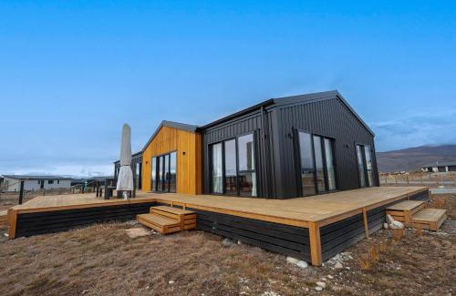 Twizel House | Tussock Horizons