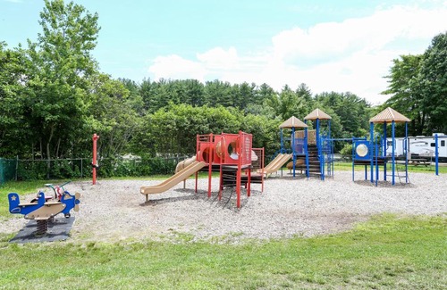 South Hampton Other | Tuxbury Pond Camping Resort Tiny House Murphy