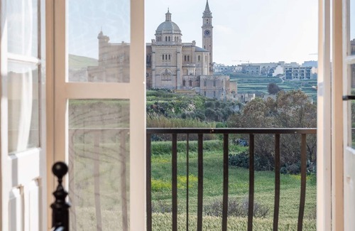 Ta' Għammar Apartment | Twilight Holiday Home