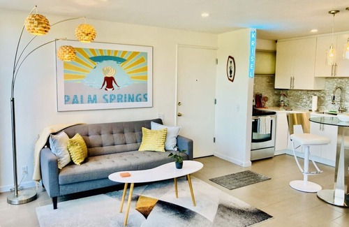 Twin Palms Condo | Twin Palms Ocotillo Lodge - Mid-Century Modern w/Views of Mt. San Jacinto