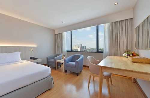 Rong Muang Hotel | Twin Towers Hotel