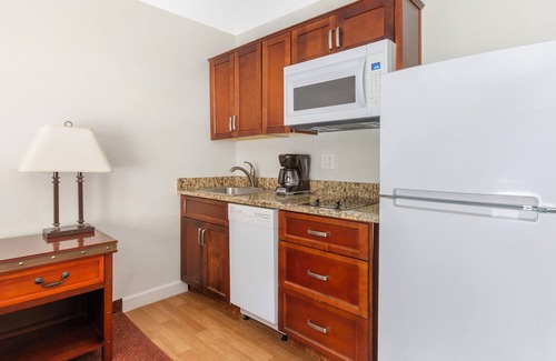 Kohls Ranch Apartment | Two Beautiful Units! Ultimate Outdoor Group Getaway! Pool, Near Hiking