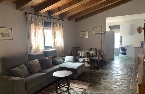 San Miguel de Bernuy House | Two-bedroom house in Duratón