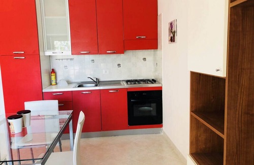 Contrada Difesa II VV Apartment | Two Bedroom Apartment, private Garden, 15 minute walk to Beach through Forest