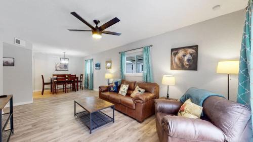 Jewell Heights - Hoffman Heights House | Two bedroom family home near Anschutz Medical