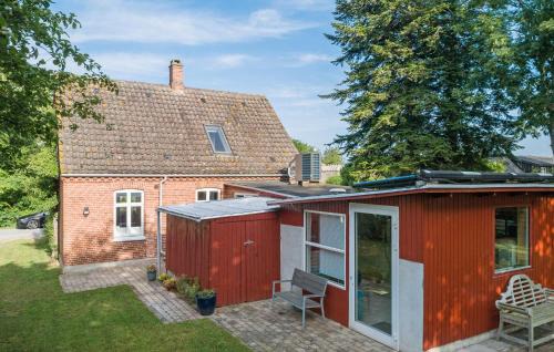 Bog By House | Two-Bedroom Holiday Home In Bogo By
