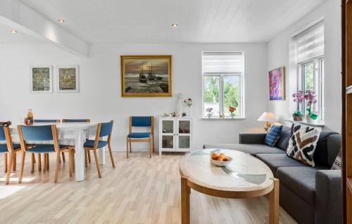 Bog By House | Two-Bedroom Holiday Home In Bogo By