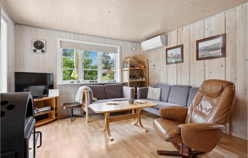 Ringkøbing-Skjern Municipality House | Two-Bedroom Holiday Home In Skjern