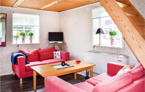 Rorvik House | Two-Bedroom Holiday Home In Rorvik