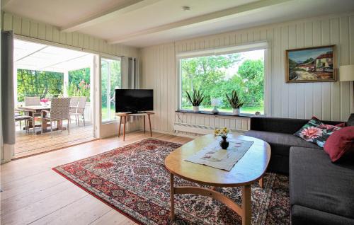 Jonstorp House | Two-Bedroom Holiday Home In Jonstorp