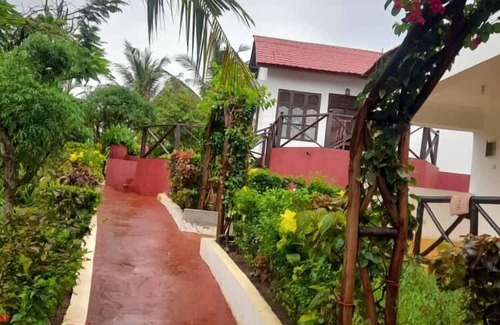 Nungwi House | Two -Bedroom Holiday Home with Balcony and Garden View