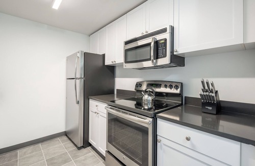 Hoboken Apartment | Two Bedroom in Hoboken, Quick Access to NYC