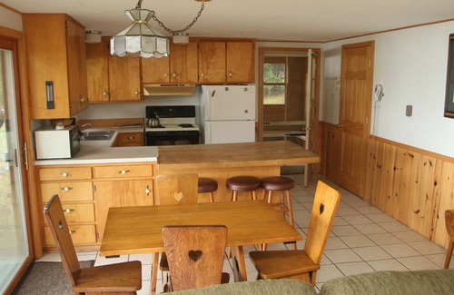 Ely House | Two bedroom summerhome northeast of Ely with private dock and views of the BWCA