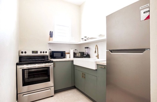 Miramar Apartment | Two floor combo unit