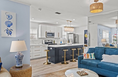 Bel Air House | Two houses from beach. House with private pool, /Sleeps 14 - 4 bed 2 bath.