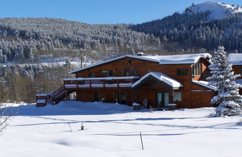 East Glacier Park Apartment | Two Medicine Suite, 400 sqft fully appointed studio suite. Comfort at its best.