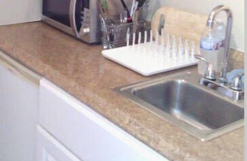 Gulf Gate Estates Apartment | Two Miles to Siesta Key