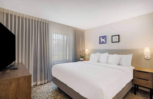 Lone Tree Hotel | Two Spacious Suites Near Park Meadows w/Pool Access | Complimentary Breakfast