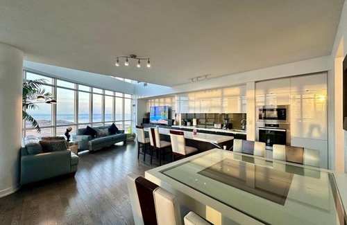 CityPlace Apartment | Two Storey Penthouse with 2 Parkings and Lake & City Views