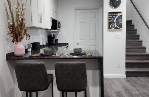 Los Angeles House | Two Story Private Guest Suite, near Los Angeles Metro Area