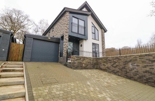 Gallt Y Foel House | Ty Bains