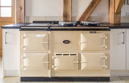 Hyssington Cottage | TY CAMLAD, romantic, luxury holiday cottage in Churchstoke