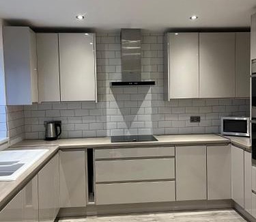 Morfa Bychan House | Ty glan y mor