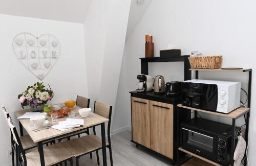 Kerfany-les-Pins Apartment | Ty Kerfany