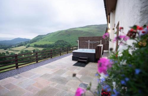 Glyndyfrdwy House | Tyn Llwyn