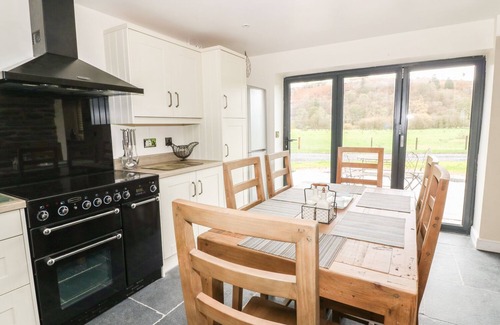 Llanbadarn Fynydd Cottage | Tynddol Barn
