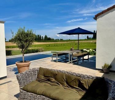 Zonnebeke House | Tyne View Hideaway