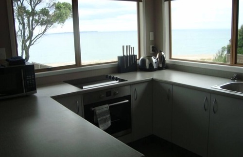 Papamoa Beach House | Typical Kiwi Bach Right on Beach